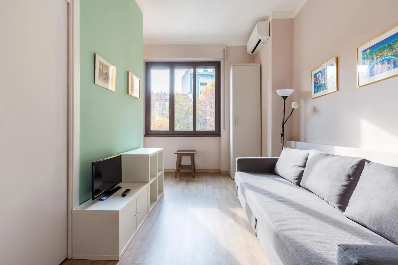 Апартаменты Garibaldi District Cosy Studio Милан Италия